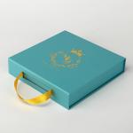 Eco Friendly Packaging For Makeup Brushes Cardboard Gift Boxes Christmas With Handle for sale