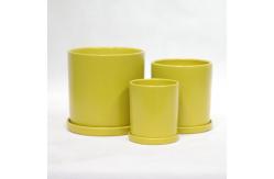 China Glossy White Indoor Ceramic Plant Pot Easy To Clean And Maintain supplier