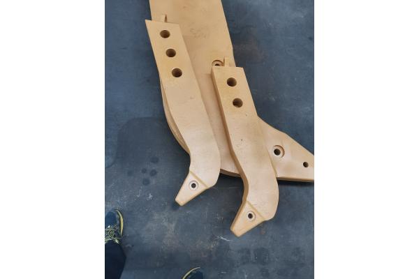 579 Ripper Shank D155 17M-79-21320 Bulldozer Yellow