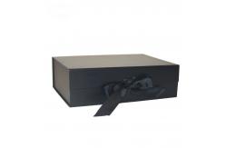 China Recycled Paper Ribbon Tie Magnetic Gift Boxes With Matte Finish Packaging Boxes supplier