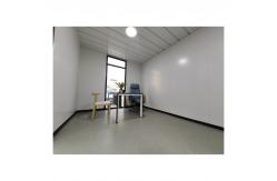 China Sturdy Flat Pack Container House With Steel Structure And EPS Sandwich Panel supplier