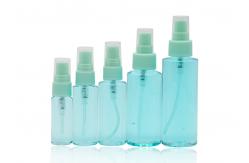 China 20ml Transparent Refillable Plastic Spray Bottles PET Spray Bottle Flat Shoulder supplier