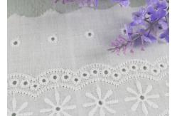 China Embroidered Flower Eyelet Cotton Lace Trim With Azo Free Organic 13cm Width supplier