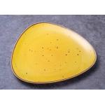 10.5 Inch High Temperature Resistance Triangle Ceramic Dinner Plate
