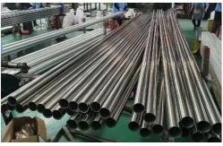 China Good Formability Stainless Seamless Steel Pipe For Pallets Packing supplier