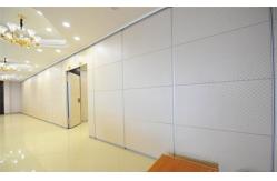 China Modern Wood Dividers Folding Partition Walls Sliding Aluminium Track Roller supplier