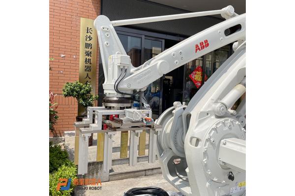 Palletizing Used Robotic Arm ABB IRB660-250/3.15 Four Axis Industrial Robot