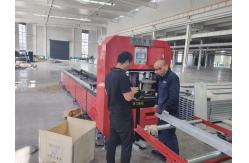 China Electric Square Pipes Automatic Punching Machine With PLC Control supplier