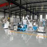 Small Floating Fish Feed Making Machine Farm Poultry Chicken Feeds Extruder Animal Food Machine Mixing Extruding Packing Production Line for sale