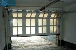 China Roll Up Insulated Sectional Overhead Doors 500mm For Garage supplier