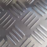Embossed Decoration Stainless Steel Checkered Plate SS 321 304 202 410 Skid Resistance for sale
