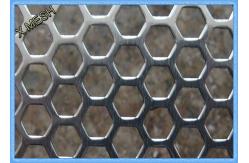 China Anodizing Hexagonal Perforated Aluminum Sheet / Screen 1.5mm Thickness supplier