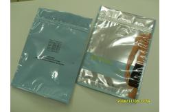 China Zipper Top PET / PE Cosmetic Packaging Bag Recyclable With Clear Front supplier