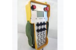China 15 Channel Push Button Industrial Wireless Remote Control For Welding Robot supplier