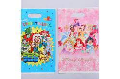 China Reusable Die Cut Handle Plastic Bags 20x30cm Custom Printed Die Cut Handle Bag supplier