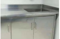 China School Stainless Steel Lab Furniture With Adjustable Feet Surface Passivation supplier