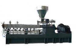 China Masterbatch Compounding Twin Screw Extrusion Line High Output 250kg/Hr supplier