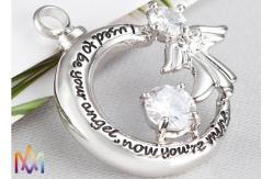 China 14.5G Moon Shaped Cremation Engraved Necklace Charms supplier
