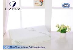 China Luxury contour bed cooling gel memory foam pillow Lightweight supplier
