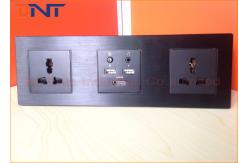 China Smart Media Hub With Bluetooth , Multi Function Wall Socket Plates supplier