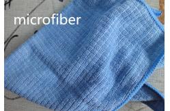 China Microfiber 30 * 40cm 260gsm Yellow Lattice Kitchen Cleaning Towels For Car Bathroom supplier