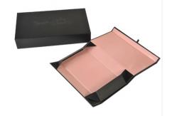 China 500pcs Paperboard Garment Gift Boxes Custom Clothes Collapsible Magnetic CMYK supplier