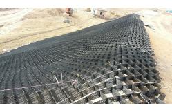 China HDPE Honeycomb Grid Erosion Control Geocell Retaining Wall Stabilizer For Driveway Gravel supplier