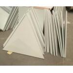 Aluminum Triangular Clip-In Ceiling For Convention Center Wall Decoration for sale