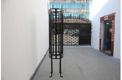 China Customized Metal Tree Guards , Outdoor Metal Tree Trunk Protector Waterproof supplier