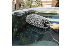 China Super Soft Microfiber Exterior Car Cleaning Kit With Extendable Handle supplier