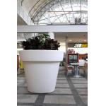 Drainage Hole Hanging Fiberglass Planters For Indoor And Outdoor Decor for sale