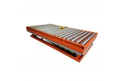 China Electric Scissor Hydraulic Lift Table With Roller Conveyor Lift Table 2400x1500mm supplier