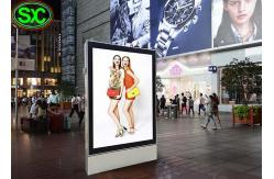 China Protable Flexible Digital LED Poster Display P5 Front Side Service Maintenance Mode supplier