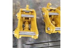 China Steel Hydraulic Quick Hitch Coupler Customized For Hyundai Mini Excavators supplier