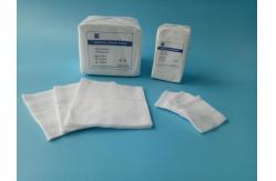 China Accept OEM Absorbent Sterile Medical Wound Dressing Compress Gauze Swab Pad supplier