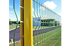 China Curvy 3D Triangle Galvanized Welded Wire Mesh Fence PVC Coated supplier