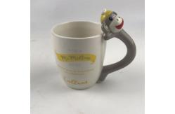 China custom monkey 3d shape cute ceramic coffee mug tea and coffee mug supplier
