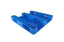 China 110x110cm Lightweight Plastic Pallet Steel Reinforced Plastic Pallets supplier