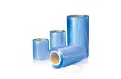 China Clear Blue PVC Shrink Wrap Film Tensile Strength ≥45Mpa 350mm-810mm supplier