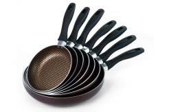China 2.5mm Heat Resistant EEC 22cm Stackable Cookware Sets supplier