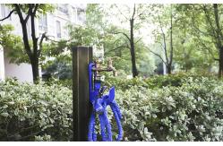 China Decorative Funny Double Handle ODM Outdoor Water Faucet Tap supplier