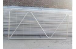 China 8ft Farm Gate Galvanized Security Wire Filled Farm Fence Panels supplier