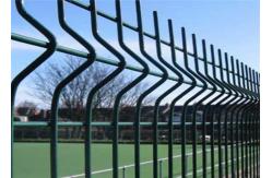 China 150mm Rectangle Hole 3D Welded Triangle Bends Railway Wire Mesh Fence in garden supplier