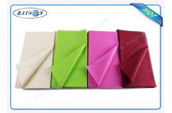 China Disposable Tablecloth Made From Polypropylene Non Woven Fabric With Printing supplier