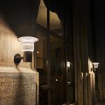 Outdoor IP65 8AH Solar Wall Light Waterproof 3000K With CE RoHS