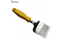 China Durable Yellow Hive Tools stainless steel Honey Uncapping fork with plastic handle supplier