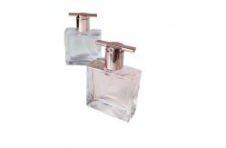 China Screw Caps Customizable Empty Glass Perfume Bottles Bulk supplier