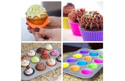 China Home Made DIY Silicone Cupcake Molds Round Reusable For Muffin Baking supplier