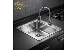 China 304 Thickened Handmade Sink Kitchenware Smooth Surface Easy To Clean supplier