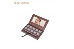 China XL Packaging Customized Rigid Paperboard Magnetic Eyeshadow Pans Box With Mirror Premium Empty Packaging For Cosmetics supplier